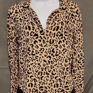 H&M Tan and Cream Notched Collar Blouse